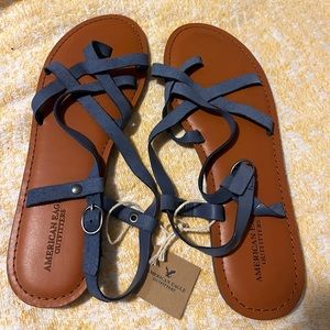 NWT American Eagle Outfitters strappy, purple suede, gladiator sandals, size 9